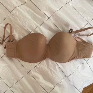 Nude VS 32DDD bra!